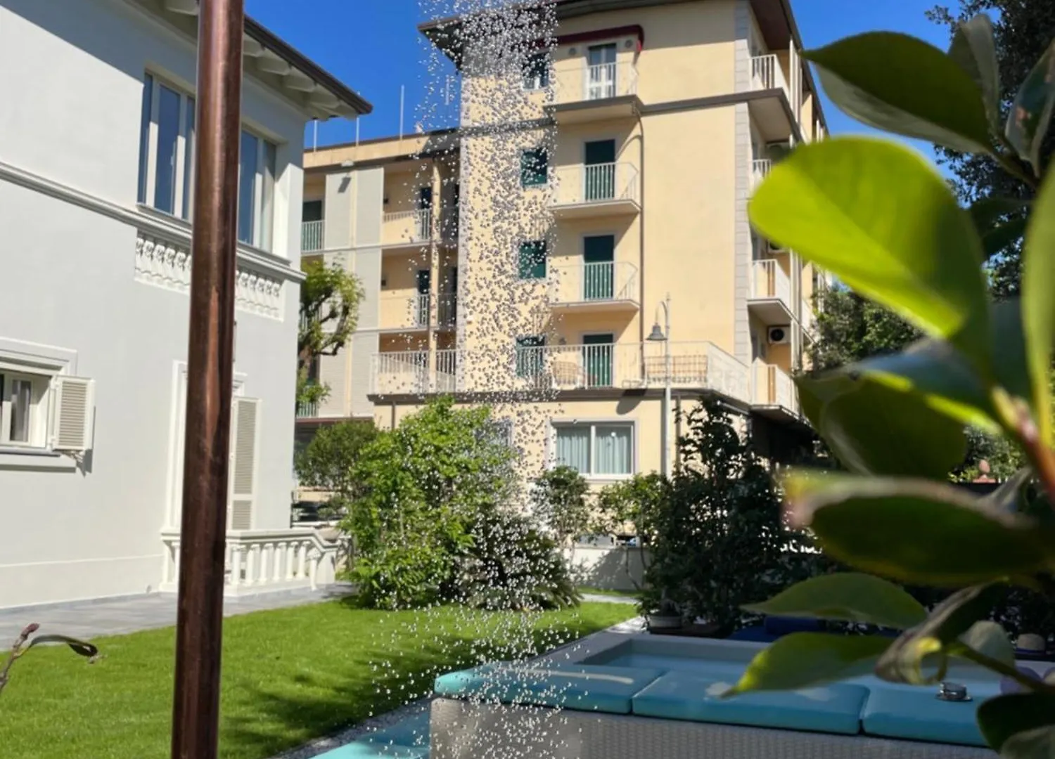 Villa Chiara Class Aparthotel 0*, マリーナ・ディ・ピエトラサンタ イタリア