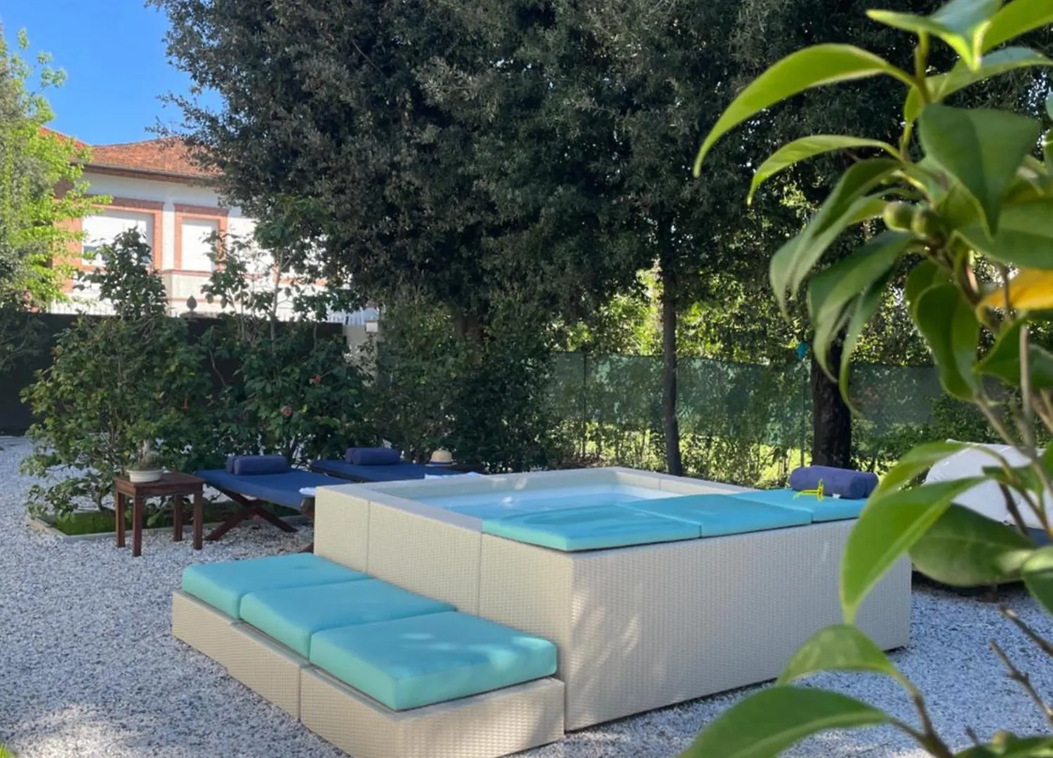 Villa Chiara Class Aparthotel 0*, マリーナ・ディ・ピエトラサンタ